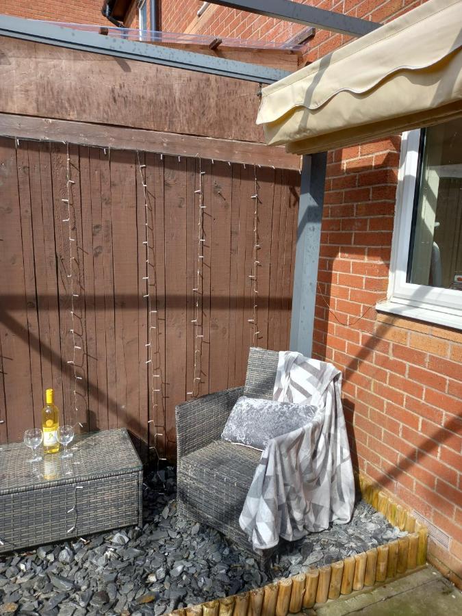 Twin Room In Prescot Homestay Exterior foto
